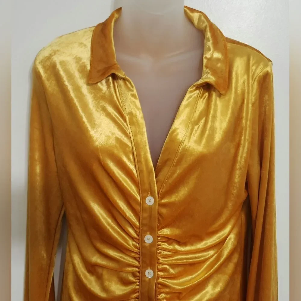 NWOT Free people Shayla Velvet Mini size M yellow